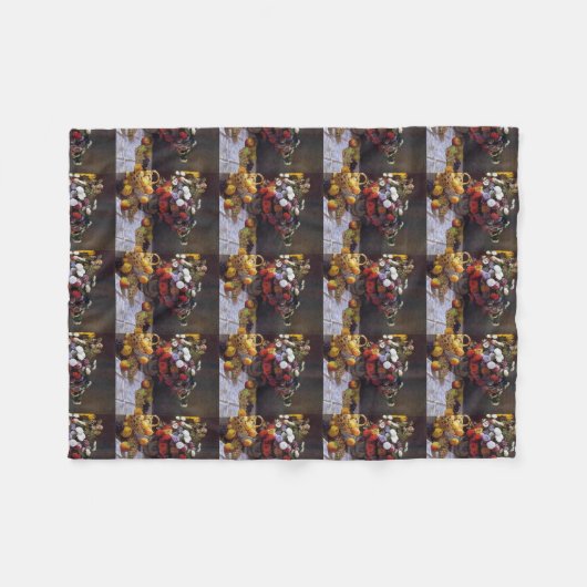 Vintager Blumenvasenblumenstrauß Monet berühmter Fleecedecke (Vorderseite (Horizontal))