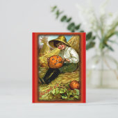 Vintager Boy Carving Pumpkin Halloween Postcard Postkarte (Stehend Vorderseite)