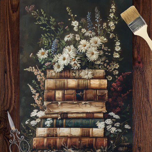 Vintager Buchstapel mit Wildblumen Seidenpapier