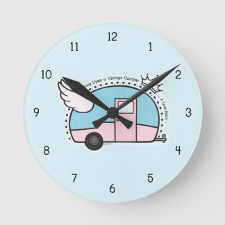 Vintager Camper-Anhänger Runde Wanduhr