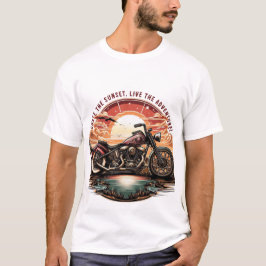 Vintager Chopper bei Sonnenuntergang T-Shirt