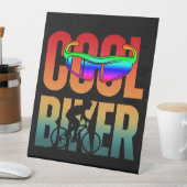 Vintager Cooler Biker Sockelschild (In Situ)