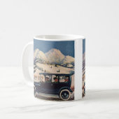 Vintager Familienurlaub in antiker Automobile Kaffeetasse (Vorderseite Links)