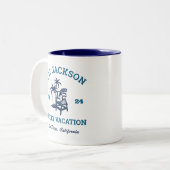 Vintager Familienurlaub Retro-Logo Feiertag Zweifarbige Tasse (Vorderseite Links)