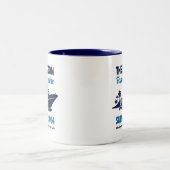 Vintager Familienurlaub Urlaub am Strand Zweifarbige Tasse (Mittel)