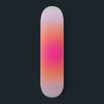 Vintager Farbverlauf Skateboard<br><div class="desc">Gradient Design - Aura-Effekt - Grün, Lilac, Orange und Rosa Ombre.</div>