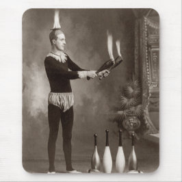 Vintager Feuerschlucker Mousepad