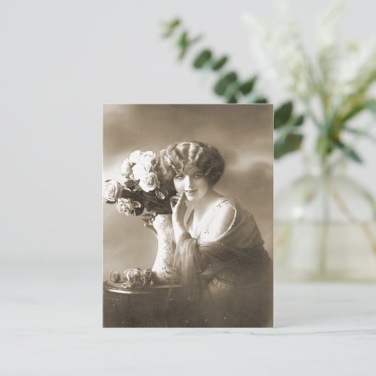 Vintager Flapper (70) Postkarte (Stehend Vorderseite)