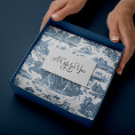 Vintager französischer Chariot von Dawn Toile de J Seidenpapier<br><div class="desc">Wunderschön rekonstruierte nahtlose Vintage französische Jugendtoilette,  inspiriert von Guido Renis Skulptur Le Char de L'Aurore ca 1790 Kupferstich auf Textilien. Dieses komplexe Muster zeigt Szenen griechischer Götter und Göttinnen,  Tempel,  exotische Tiere,  mythische Meereslebewesen und Fantasielandschaften.</div>