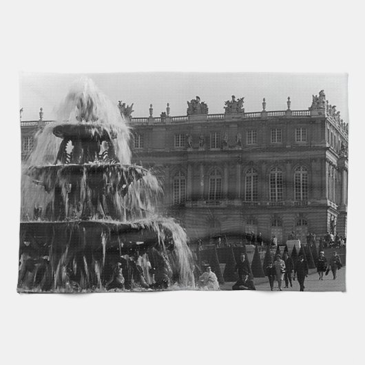 Vintager französischer Palast Versailles Pyramiden Geschirrtuch (Horizontal)