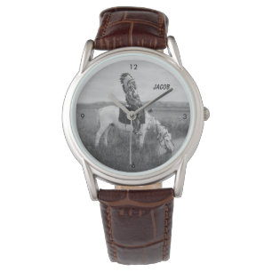 Vintager gebürtiger Amerikaner-Häuptling auf zu Armbanduhr