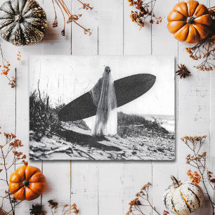 Vintager Geist am Strand mit Surfen Postkarte