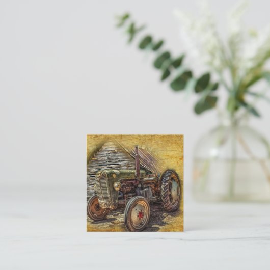 Vintager Grüner Traktor Quadratische Visitenkarte (Stehend Vorderseite)