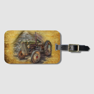 Vintager grüner Traktor Rustikaler alter Stall Gepäckanhänger