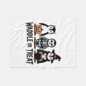 Vintager Halloween Pinguin Trick oder Waddle Spook Fleecedecke (Vorderseite (Horizontal))