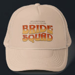 Vintager Junggeselinnen-Abschied Bride Squad Bride Truckerkappe<br><div class="desc">Lassen Sie sich mit diesem atemberaubenden Retro-Junggeselinnen-Abschied personalisierte Produkte von Ihrem bevorstehenden Junggeselinnen-Abschied verzaubern. Ob Sie einen Ausflug am Strand, einen Mädchenurlaub oder einen Urlaub mit den besten Freunden feiern, diese maßgeschneiderte Junggeselinnen-Abschied-Merchandise ist die perfekte Ergänzung zu Ihrem unvergesslichen Aufenthalt. Fügen Sie Ihrem Junggeselinnen-Abschied-Souvenir eine persönliche Touch mit benutzerdefinierten Textoptionen...</div>