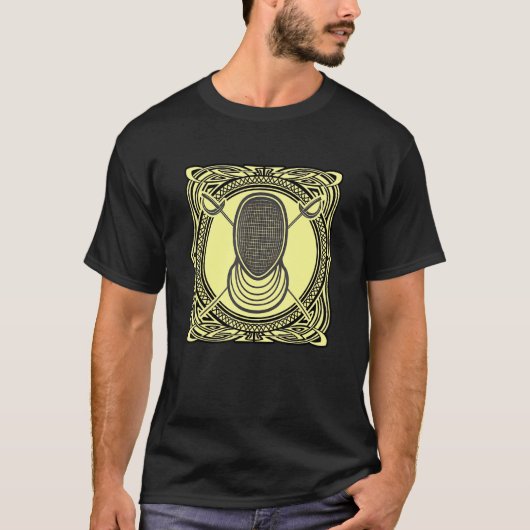 Vintager Kühlhelm mit Säbel T-Shirt (Vorderseite)
