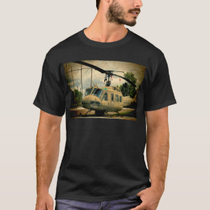 Vintager Militär-Hubschrauber Vietnam-Ära-Uh-1 T-Shirt