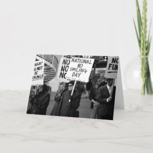 Vintager nationaler Tag ohne Lächeln Postkarte