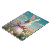 Vintager Osterhase auf dem Gebiet der Ostereier Notizblock (Linke Seite)