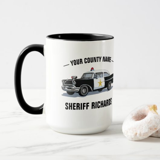 Vintager Polizeiwagen Individuelle Name Tasse (Mit Donut)