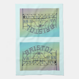 Vintager Postkartenstil Bristol Slogan Zeichen 2 Geschirrtuch