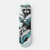 Vintager Raccoon Readers Club Skateboard (Vorderseite)