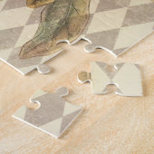 Vintager Raven Ephemera auf Taupe Harlequin Patter Puzzle (Seite)