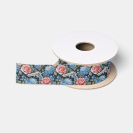 Vintager Revolver mit Spitzen und Blume Satinband