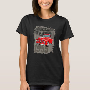 Vintager roter Abholwagen 1955 am Tankstelle T-Shirt