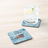 Vintager roter LKW auf blauem Schneeflockenhinterg Getränkeuntersetzer (Rechte Seite)