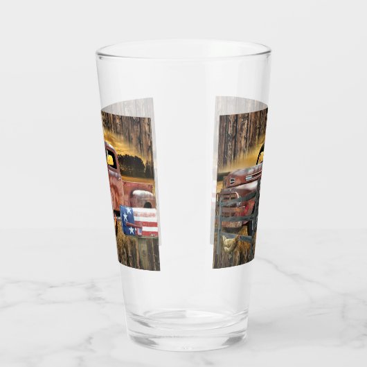 Vintager roter LKW-LKW-LKW Glas (Rechts)