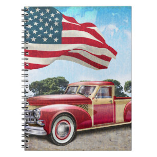 Vintager roter LKW mit amerikanischer Flagge. Notizblock