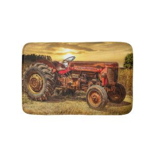 Vintager roter Zuchttraktor Badematte