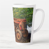 Vintager roter Zuchttraktor Milchtasse (Rechts)