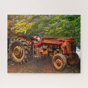 Vintager roter Zuchttraktor Puzzle