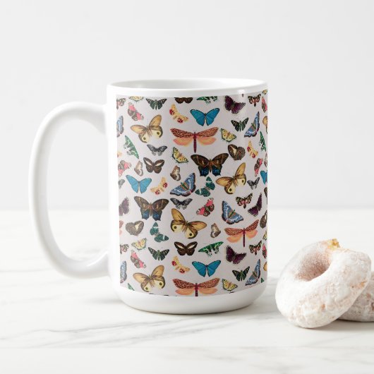 Vintager Schmetterling Ästhetik Kaffeetasse (Mit Donut)