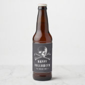 Vintager Schwarzpiratskull & Bones Frohe Halloween Bierflaschenetikett (Vorderseite)