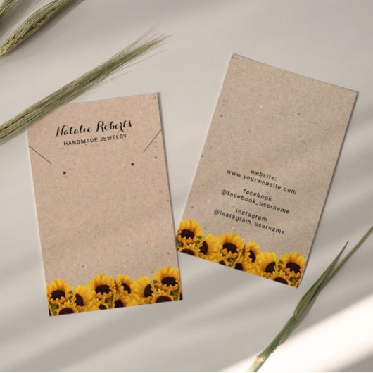 Vintager Sonnenblumenschmuck mit Necklace-Display