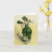 Vintager St Patrick Tag, Frauen-grüne Kleeblätter Karte (Gelbe Blume)