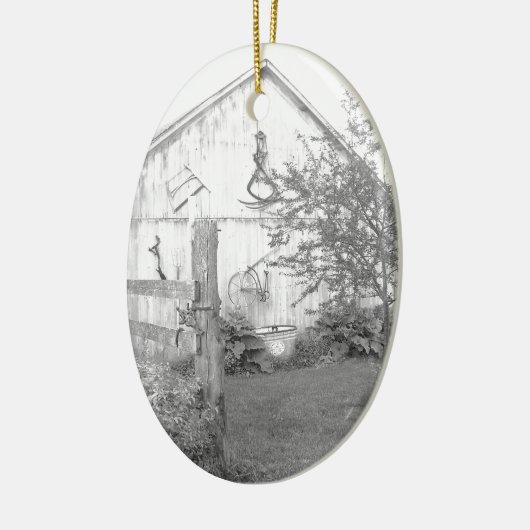 Vintager Stall Keramikornament (Links)