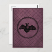 Vintager Stil Gothic Halloween Bat auf Lila Postkarte (Vorne/Hinten)