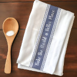 Vintager Stilstreifen Geschirrtuch<br><div class="desc">Aktualisieren Sie Ihre Küchendekoration mit diesem anpassbaren Küchentuch, das zeitlos Vintage, blaue Streifen auf einem knackigen, weißen Hintergrund mit anpassbarem Text enthält, der lautet: "Bake the World a Better Place". Dieses charmante Handtuch erinnert an den rustikalen Charme eines französischen Bauernhauses und ist ideal für Leute, die minimalistische Bauernhaus, Hütte und...</div>