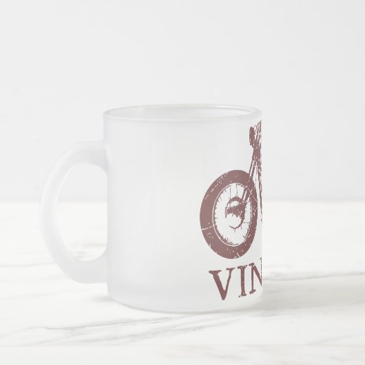 Vintager Triumph Mattglastasse (Links)