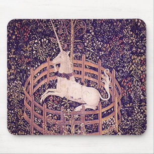 Vintager Unicorn in der Gefangenschafts-Tapisserie Mousepad