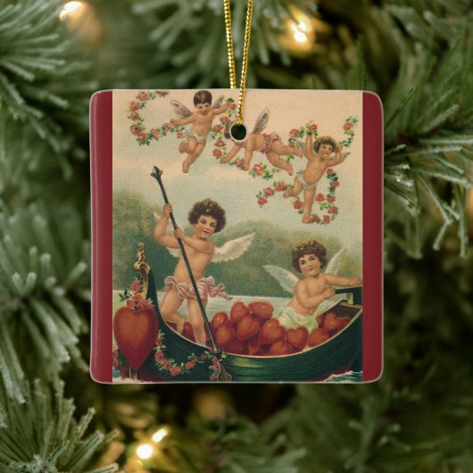 Vintager Valentinstag, Viktorianische Cherubs auf Keramikornament (Baum)