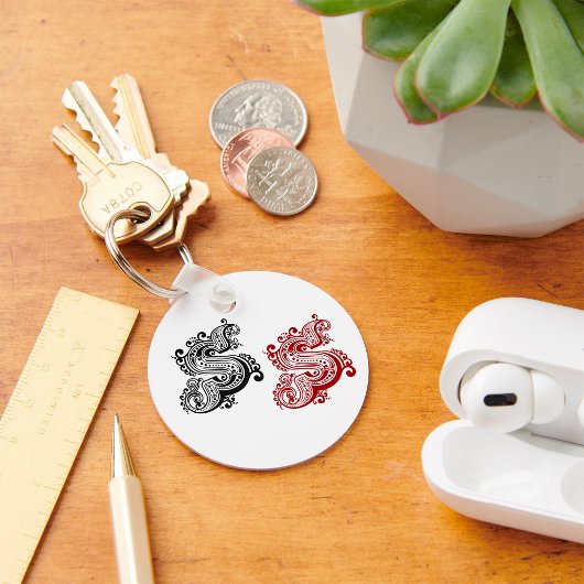 Vintager Verzierter Letter-S-Monogramm Schlüsselanhänger