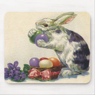 Vintager Viktorianischer Osterhase, Eier und Blume Mousepad