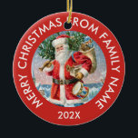Vintager Weihnachtsmann Keramik Ornament<br><div class="desc">Vintager Weihnachtsmann mit Evergreens und Weihnachtsgeschenke und individualisierbarer grüner Typografie. Frohe Weihnachten aus dem Familiennamen und dem Jahr.</div>