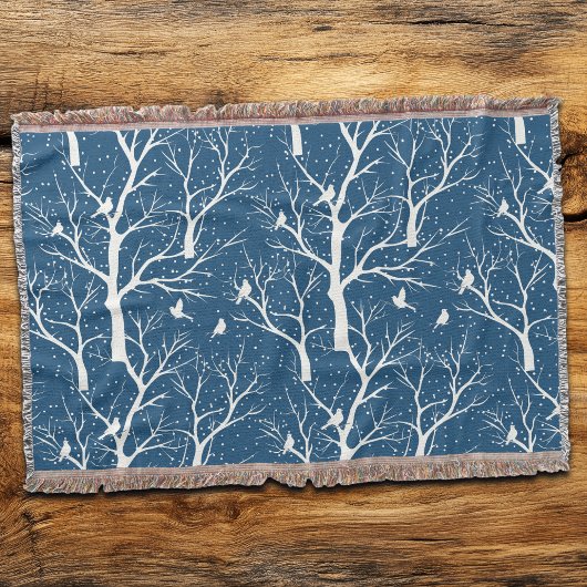 Vintager Winter Sky Weißer Vogelschutz Schneeflock Decke